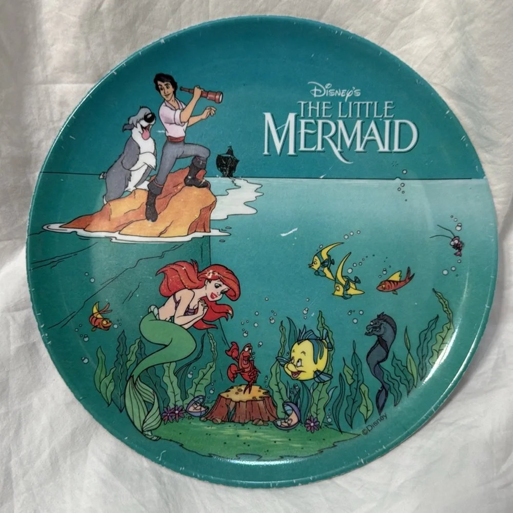 Zak Designs Inc Disney’s The Little Mermaid Plastic Plate. 8 inch